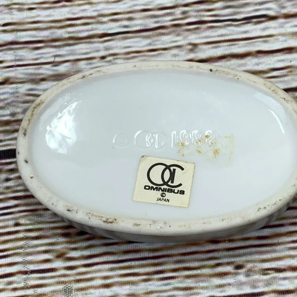 OC Omnibus Porcelain White Frog Lidded Trinket Jewerly‎ Box Japan 1982 Vintage